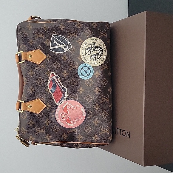 Louis Vuitton Limited Edition World Tour Speedy 30 Bandouliere Bag - Picture 1 of 15